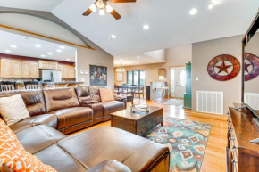 Family-Friendly Ozarks Getaway Less Than 21 Mi to Branson!